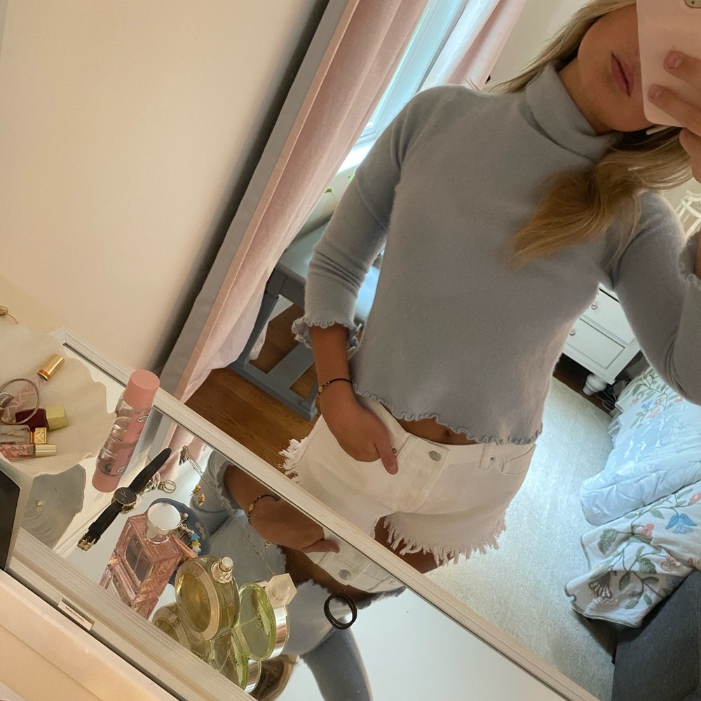 Cashmere turtle neck